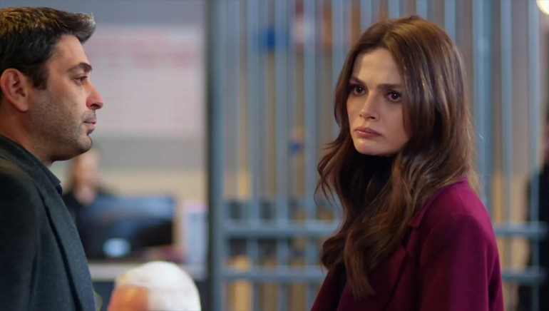 Uzak Şehir 55. bölüm kesintisiz full HD izleme ekranı (30 Mart Pazartesi-Son Bölüm)