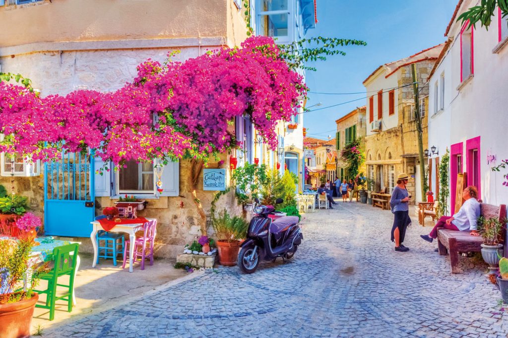 Alacati’de Kitap Rüzgarı