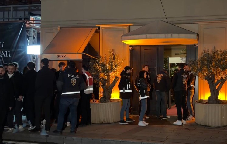 İstanbul’da uyuşturucu operasyonu… Gözaltına alınan şüpheliler adliyeye sevk edildi