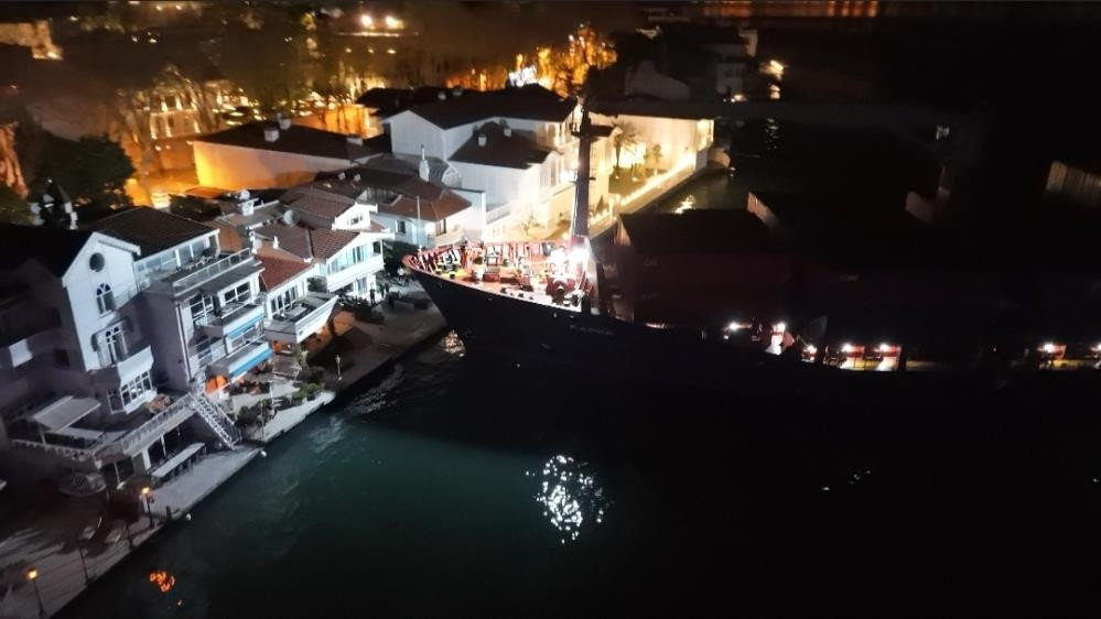 Karadeniz’de Boğazda Kıl Payı!